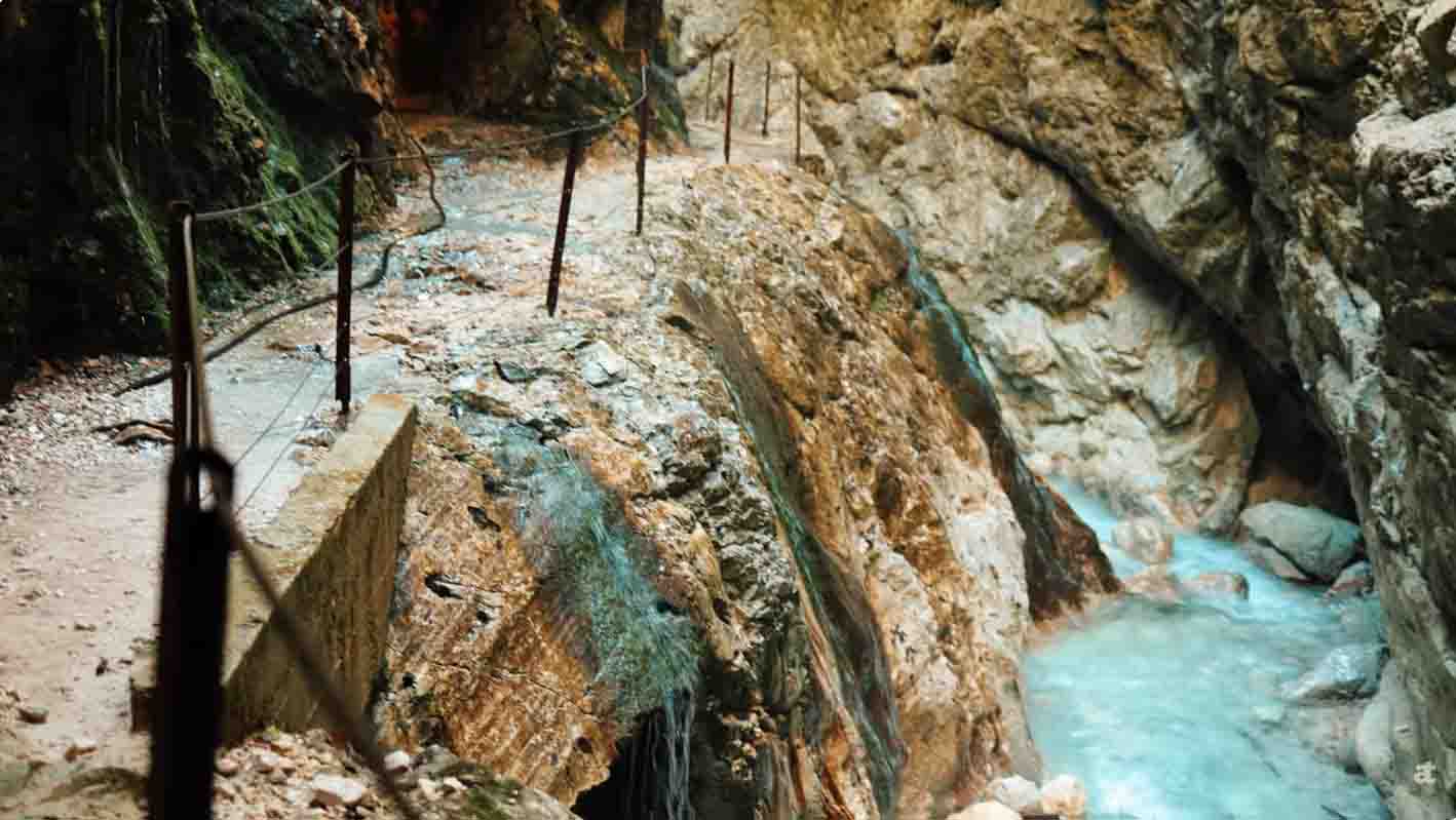 Tunnel in de Höllentalklamm